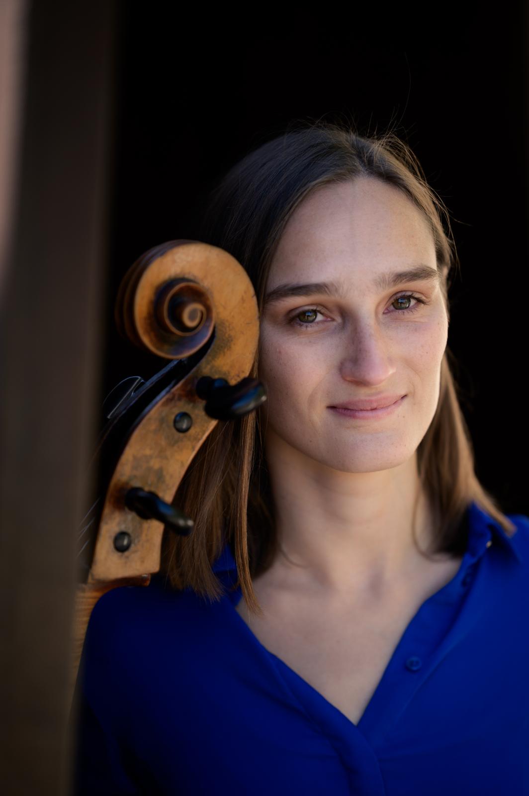 Rebecca Krieg, Violoncello
